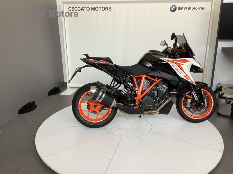 KTM 1290 Super Duke GT