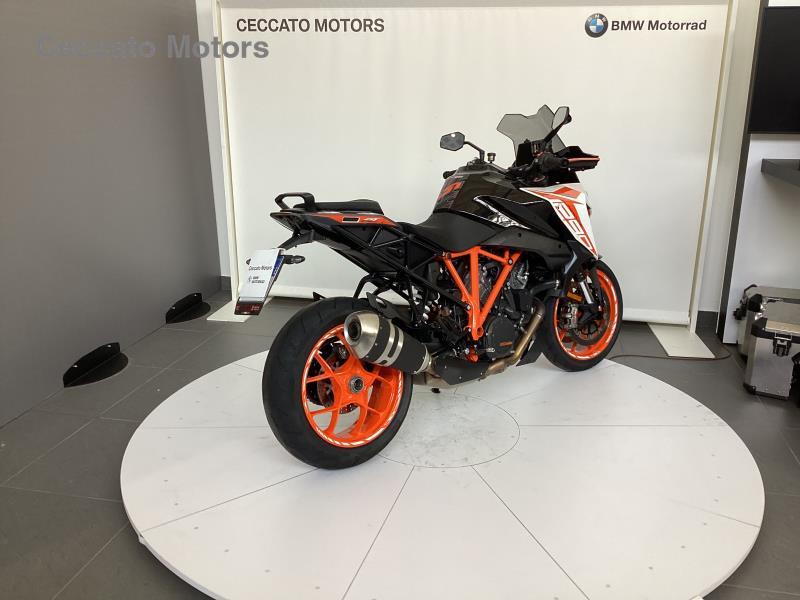 KTM 1290 Super Duke GT