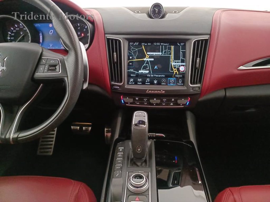 MASERATI Levante 3.0 v6 s gransport 430cv auto