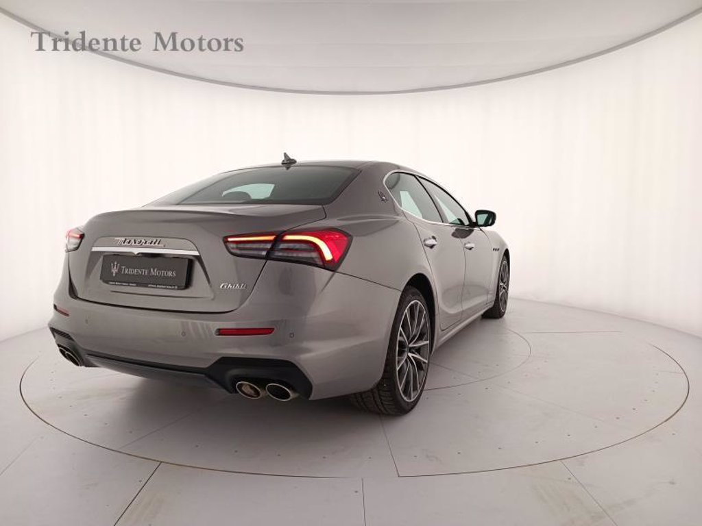 MASERATI Ghibli 2.0 mhev gransport 330cv auto