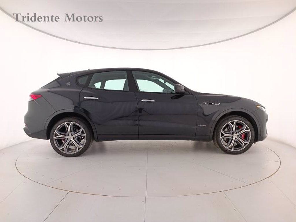 MASERATI Levante 3.0 v6 gransport 275cv auto my20