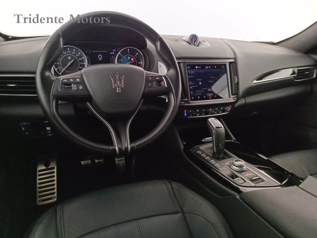 MASERATI Levante 3.0 v6 gransport 275cv auto my20