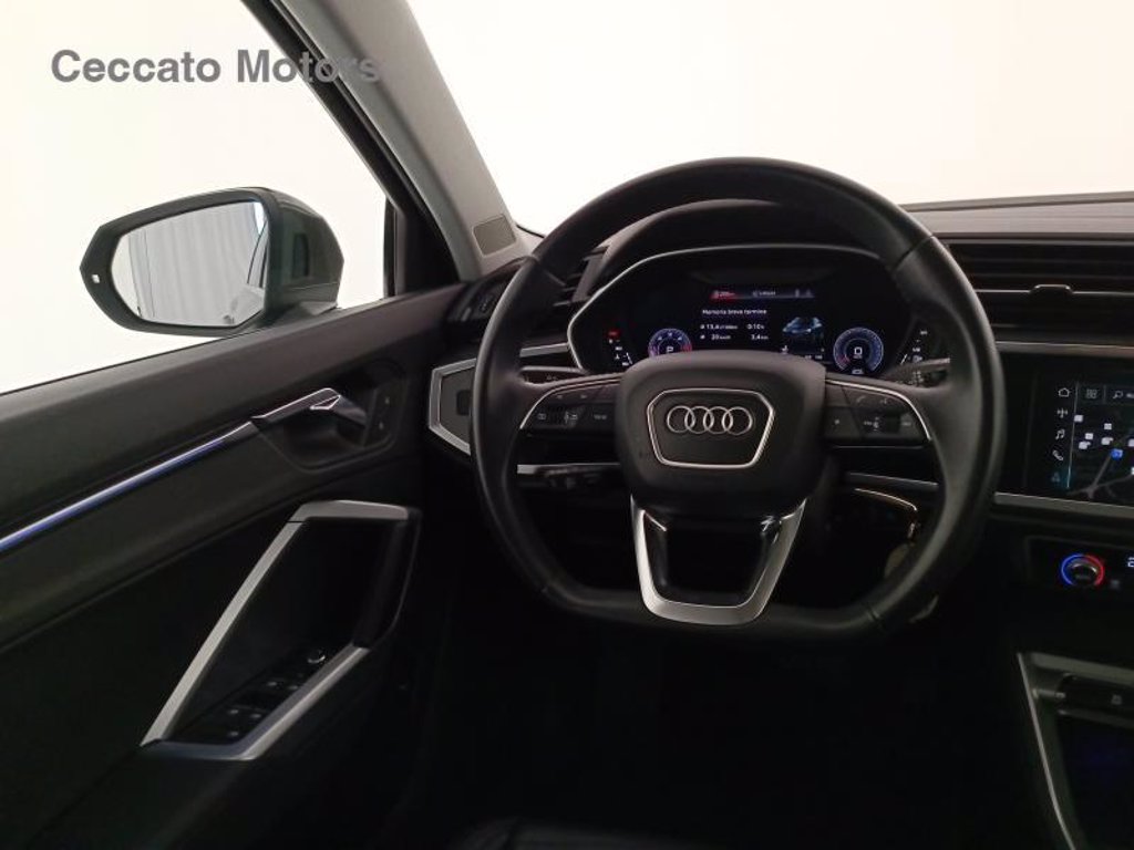 AUDI Q3 40 2.0 tdi business quattro 190cv s-tronic