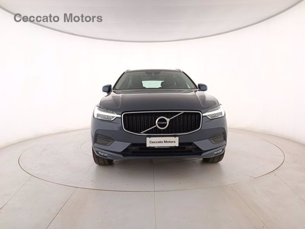 VOLVO Xc60 2.0 b4 momentum awd auto my20