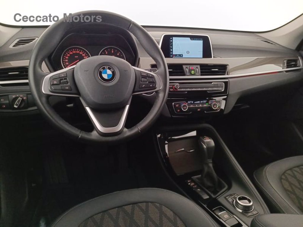 BMW X1 sdrive18d xline auto