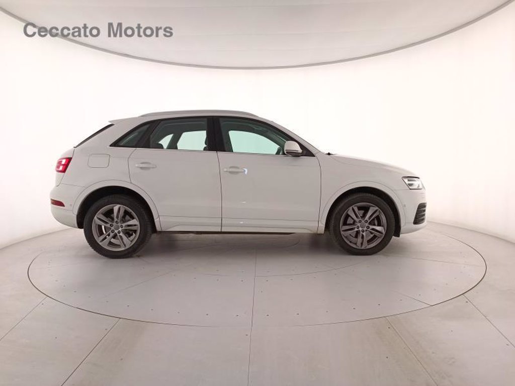 AUDI Q3 2.0 tdi sport 120cv s-tronic