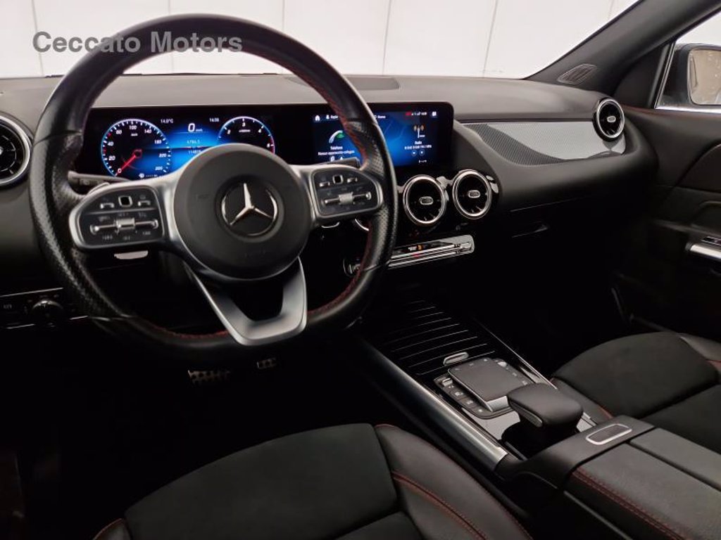 MERCEDES Gla 200 d premium auto