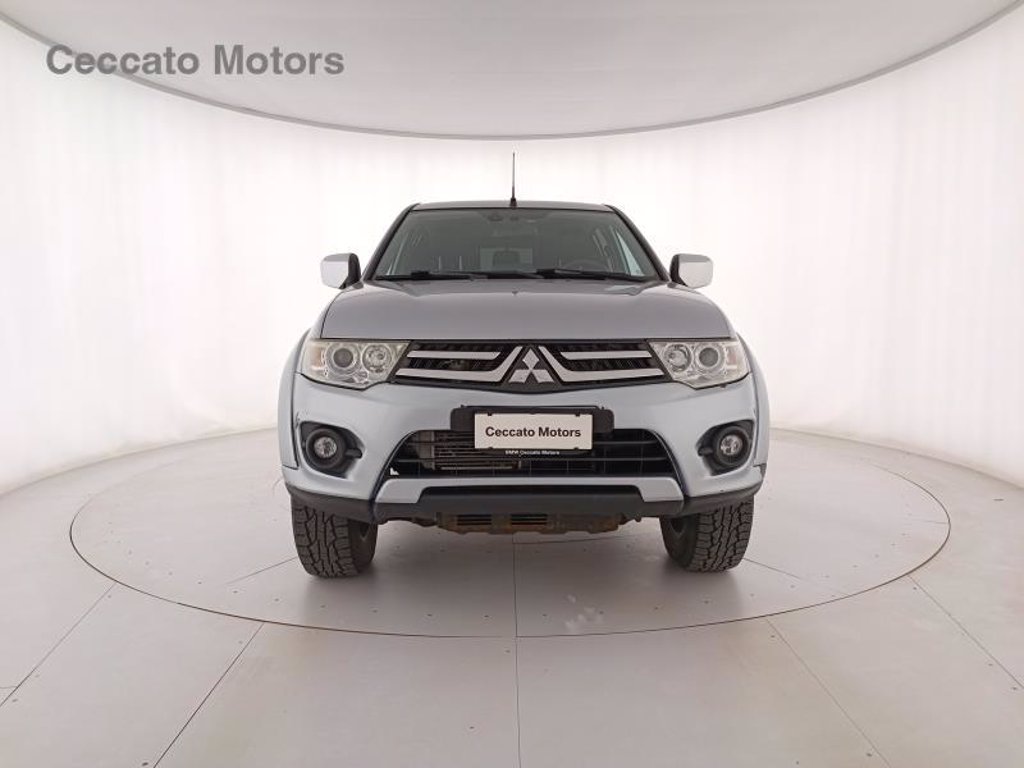 MITSUBISHI L200 d.cab 2.5 di-d intense plus 178cv m1