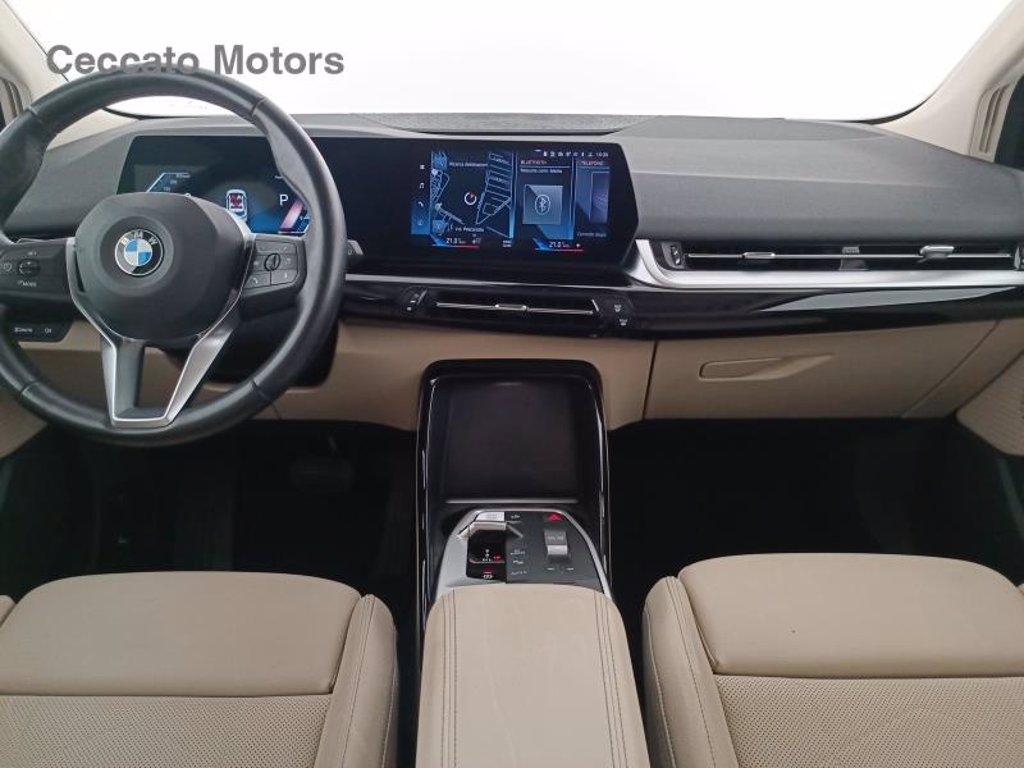 BMW 218d active tourer auto