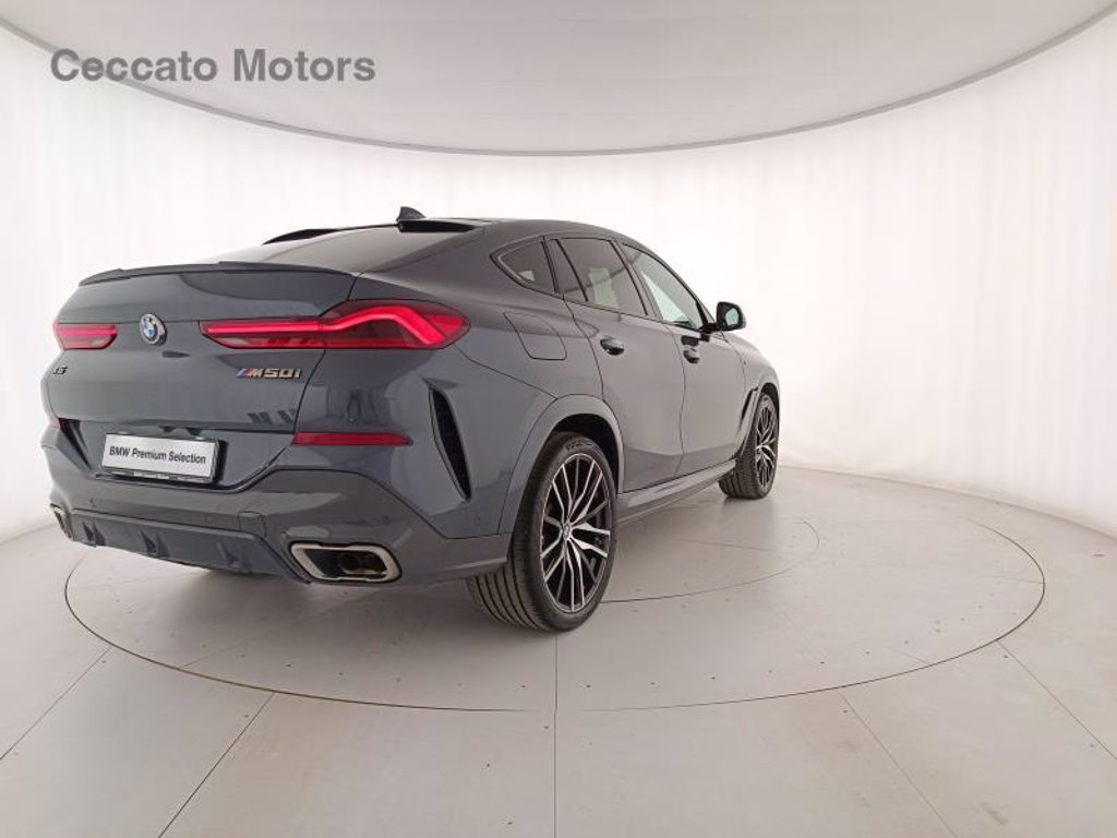 BMW X6 m50i auto