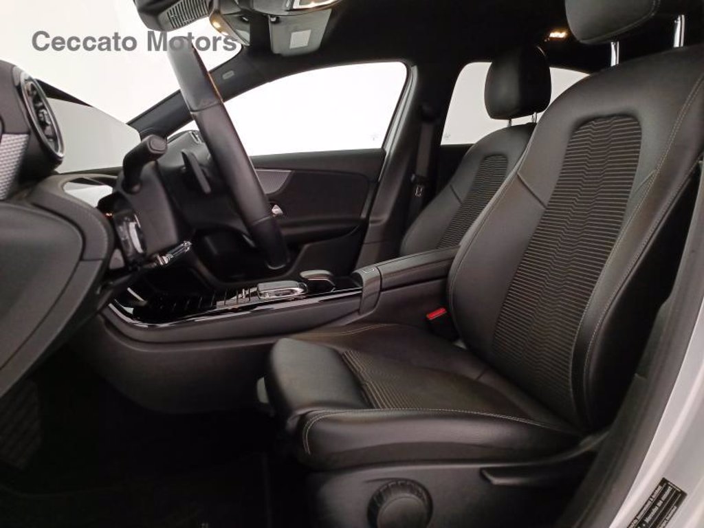 MERCEDES A 180 d sport auto