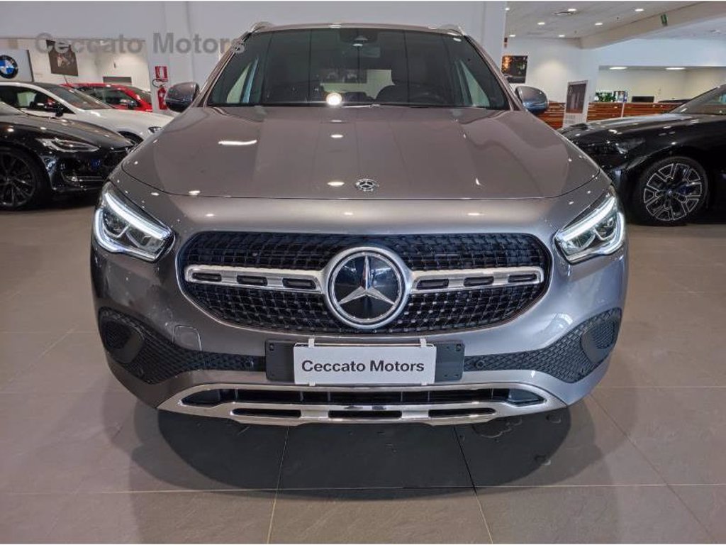 MERCEDES Gla 200 d sport plus auto