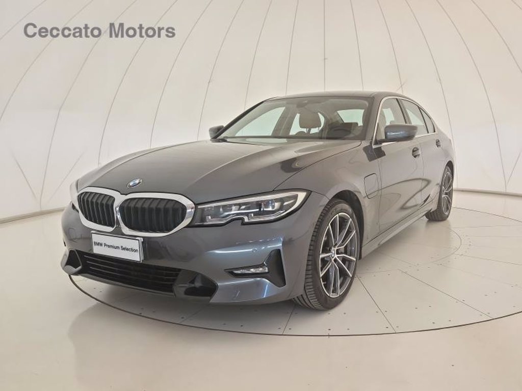 BMW 330e sport auto