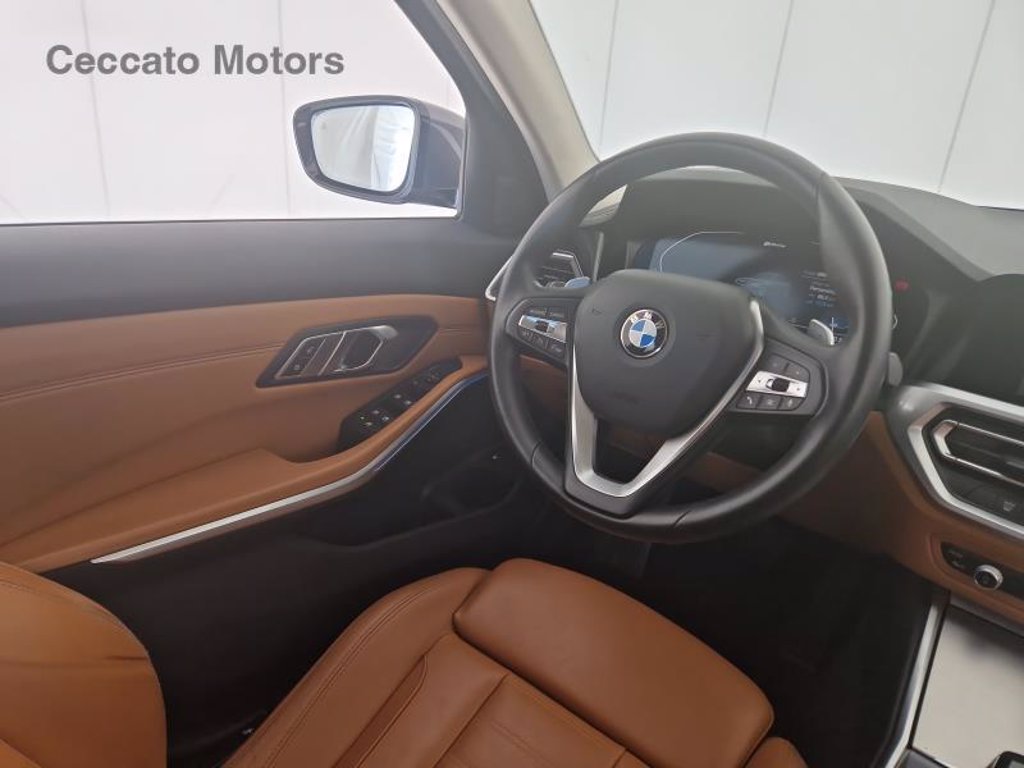 BMW 330e sport auto