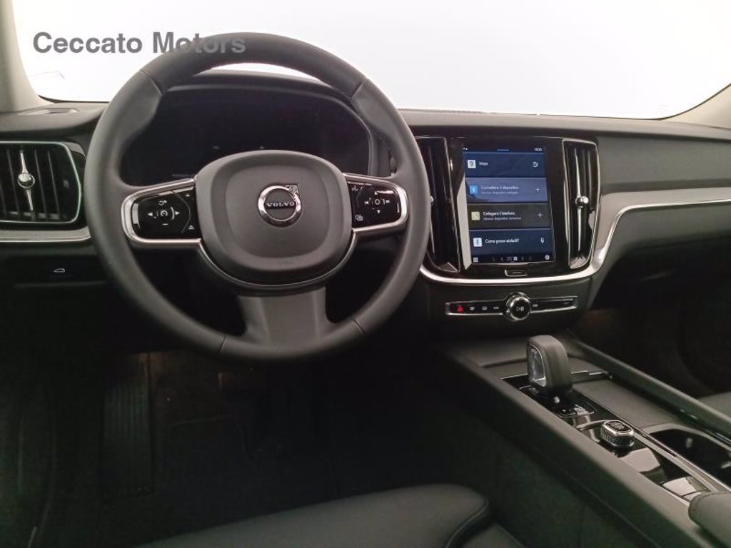 VOLVO V60 2.0 b4 plus dark auto