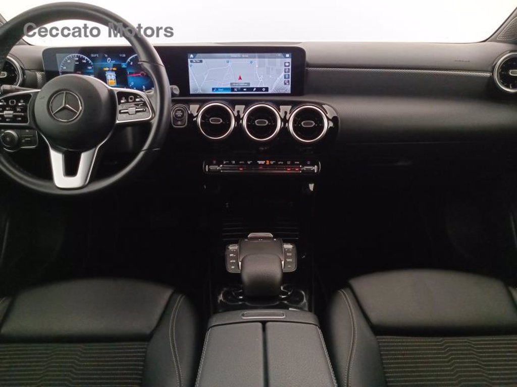 MERCEDES A 200 d sport auto