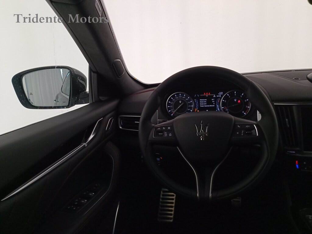 MASERATI Levante 2.0 mhev gt ultima 330cv auto