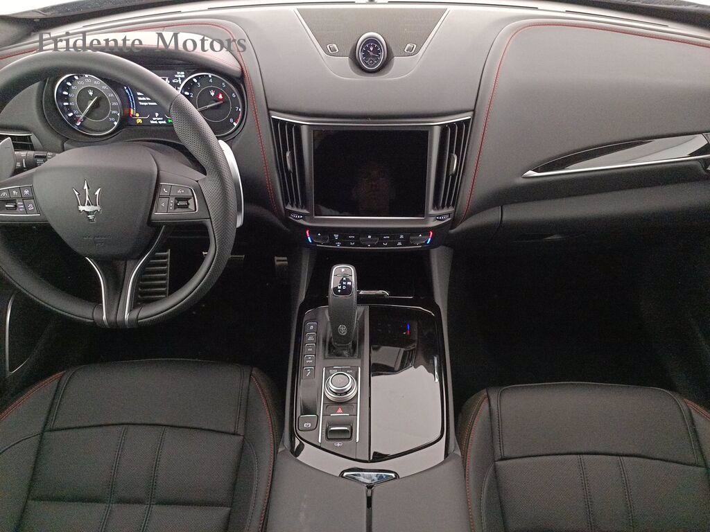 MASERATI Levante 2.0 mhev gt ultima 330cv auto