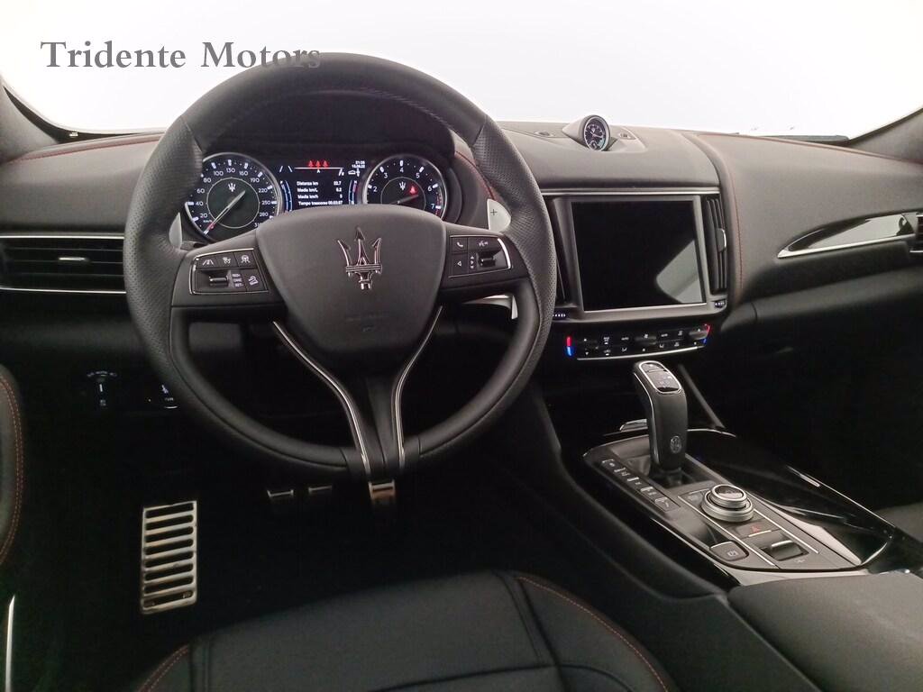 MASERATI Levante 2.0 mhev gt ultima 330cv auto