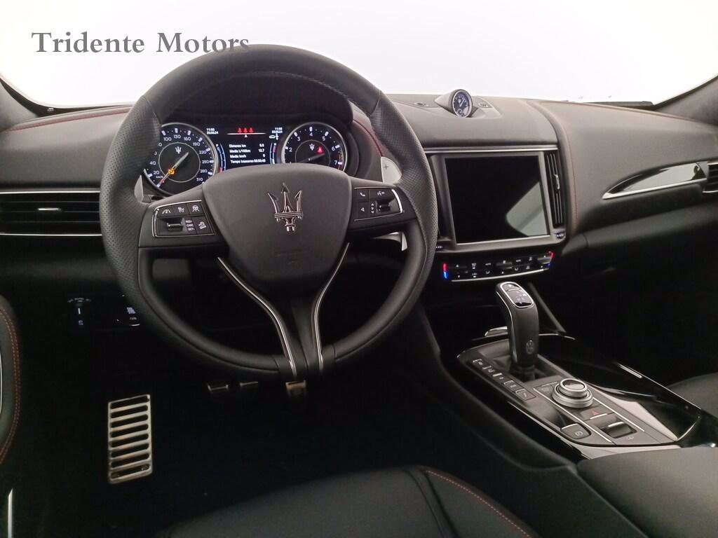 MASERATI Levante 2.0 mhev gt ultima 330cv auto