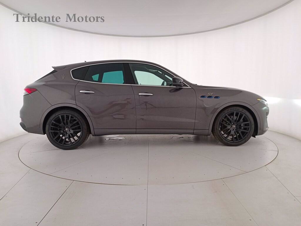 MASERATI Levante 2.0 mhev gt ultima 330cv auto