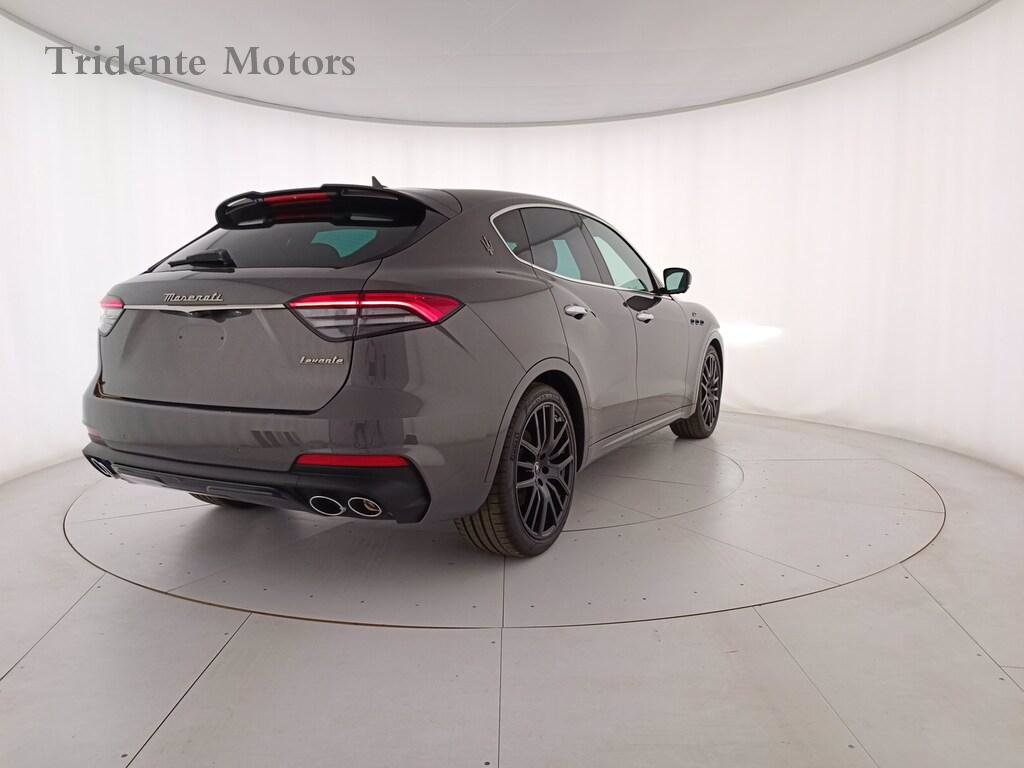 MASERATI Levante 2.0 mhev gt ultima 330cv auto