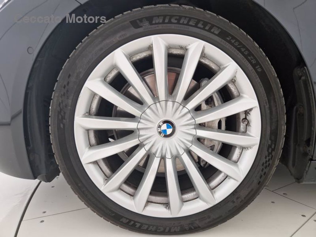 BMW 730d mhev 48v xdrive auto