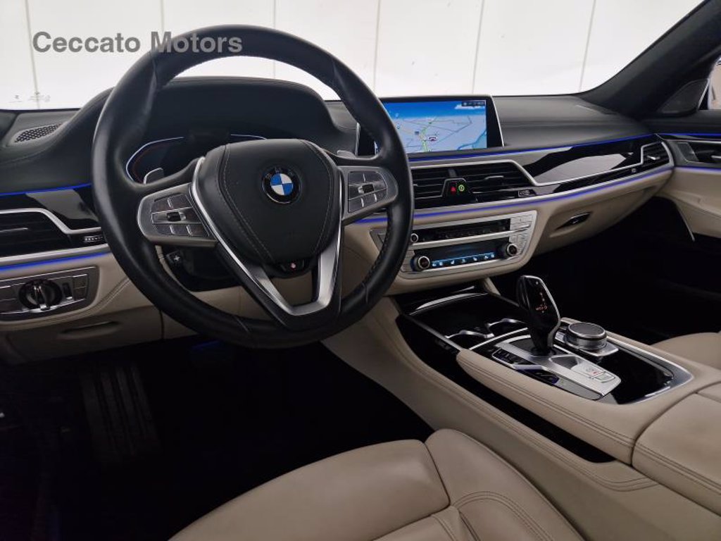 BMW 730d mhev 48v xdrive auto