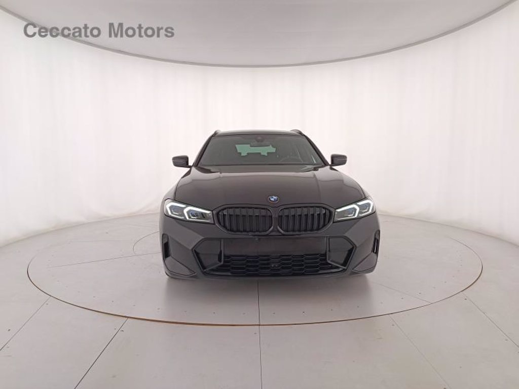 BMW 318d touring mhev 48v m sport auto