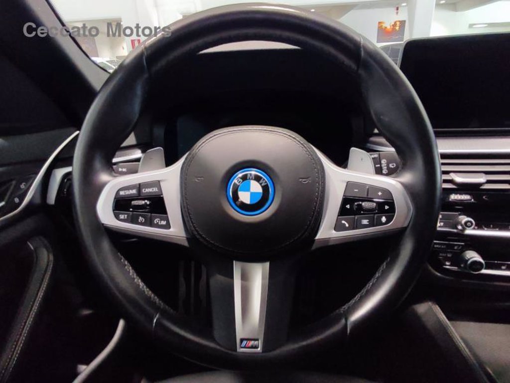 BMW 530e touring xdrive msport auto