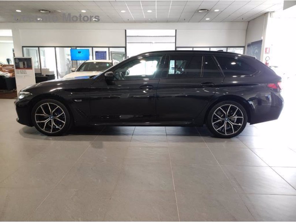 BMW 530e touring xdrive msport auto