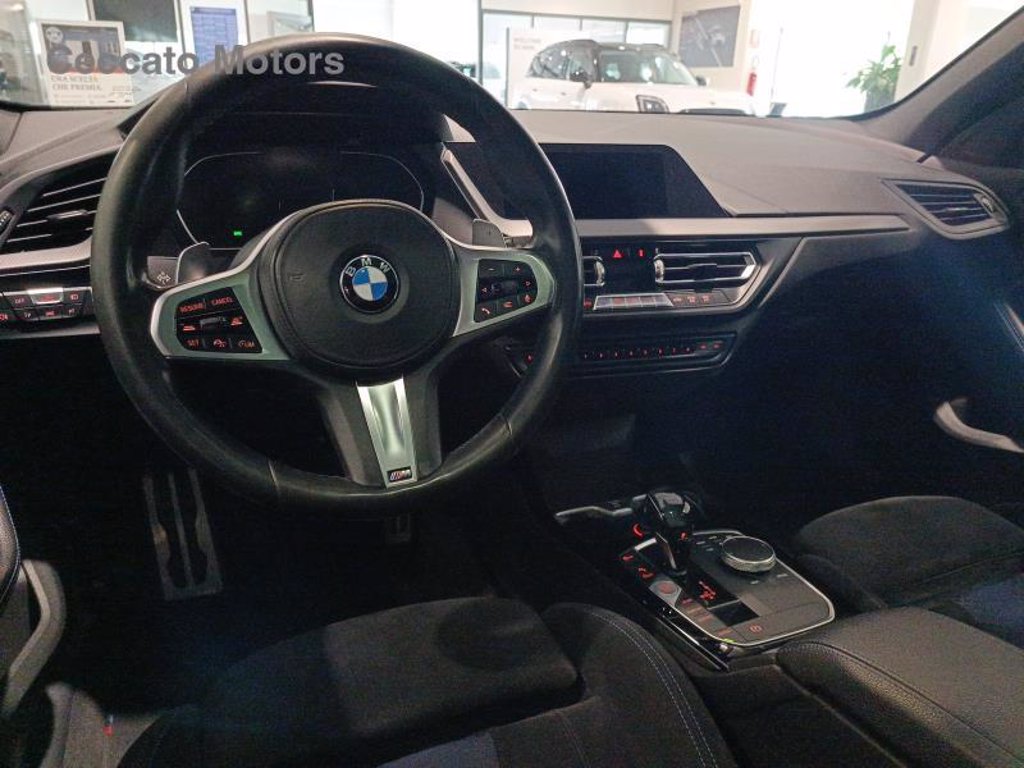 BMW M 135i xdrive auto