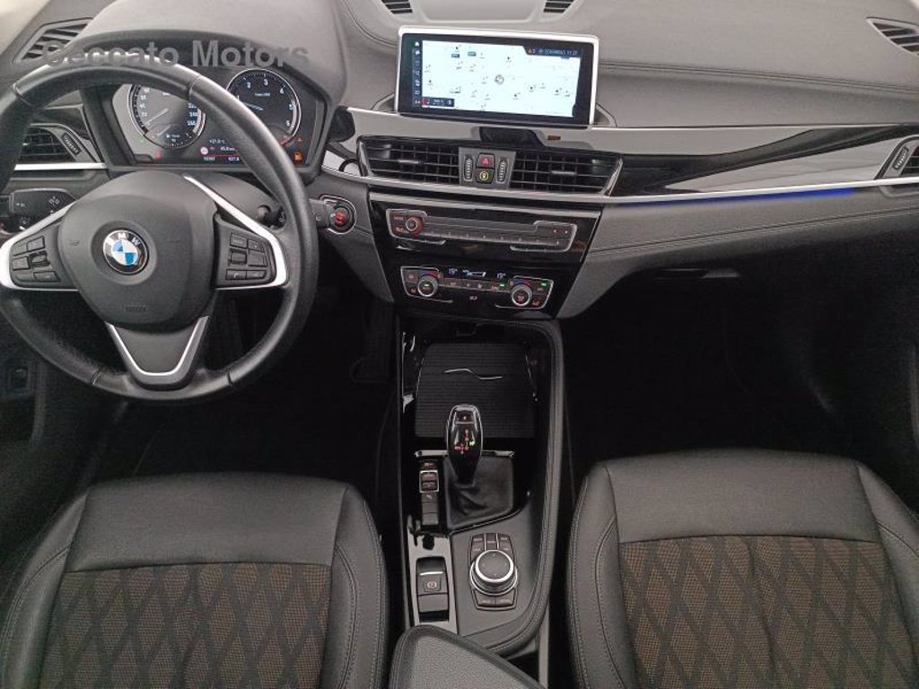 BMW X1 sdrive18d xline auto