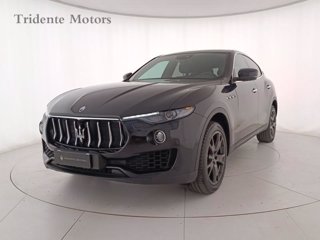 MASERATI Levante 3.0 v6 250cv auto