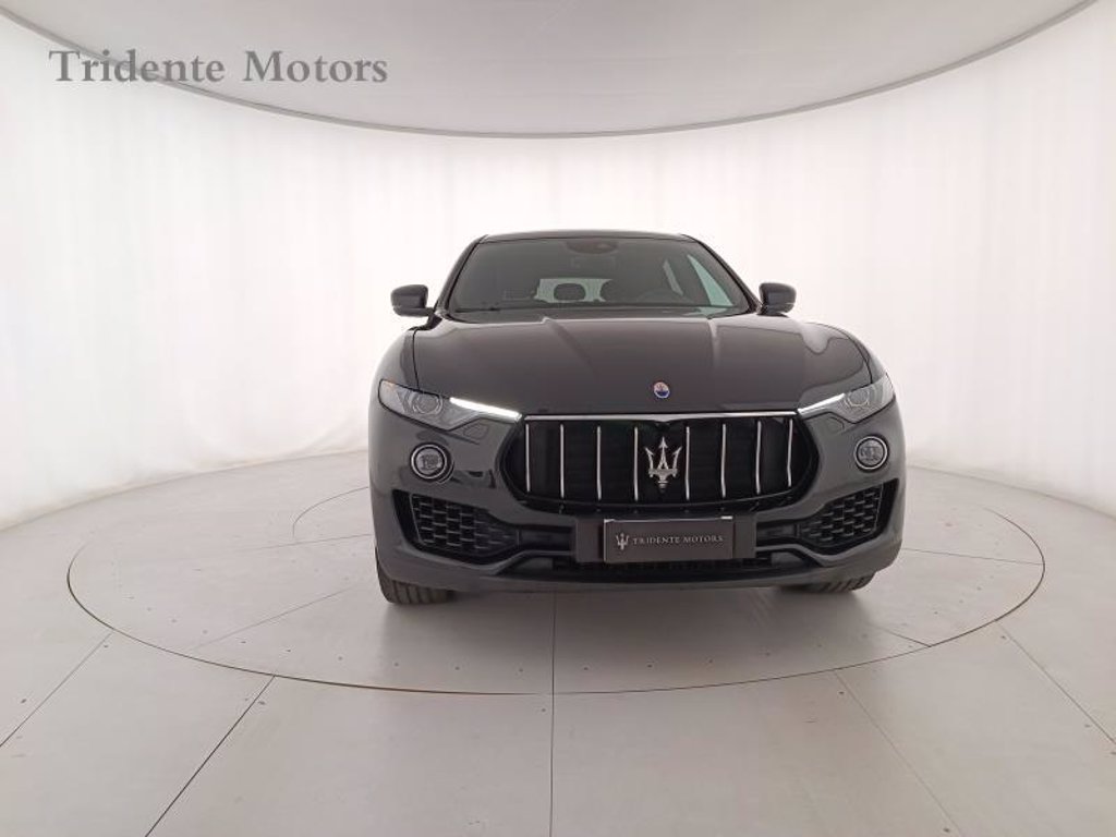 MASERATI Levante 3.0 v6 250cv auto