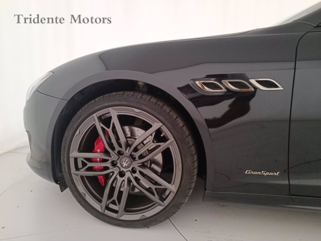 MASERATI Quattroporte 3.0 v6 gransport q4 430cv auto