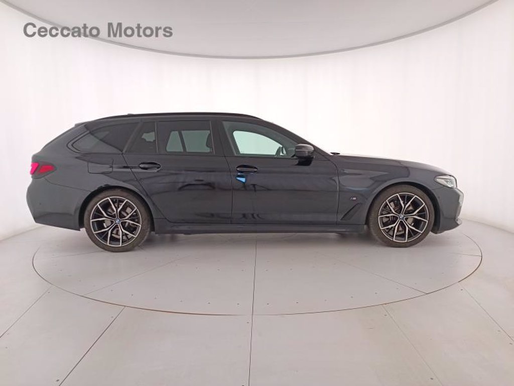 BMW 520d touring mhev 48v msport auto