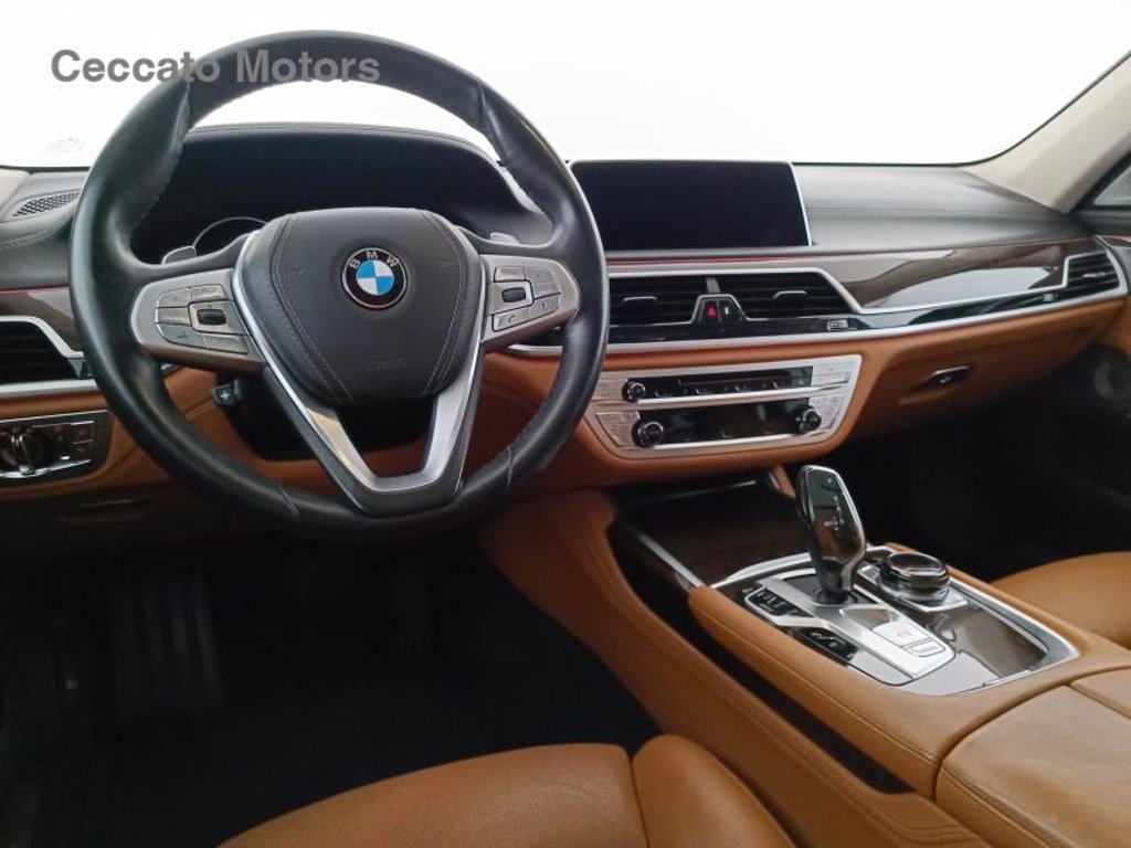 BMW 750i xdrive eccelsa auto