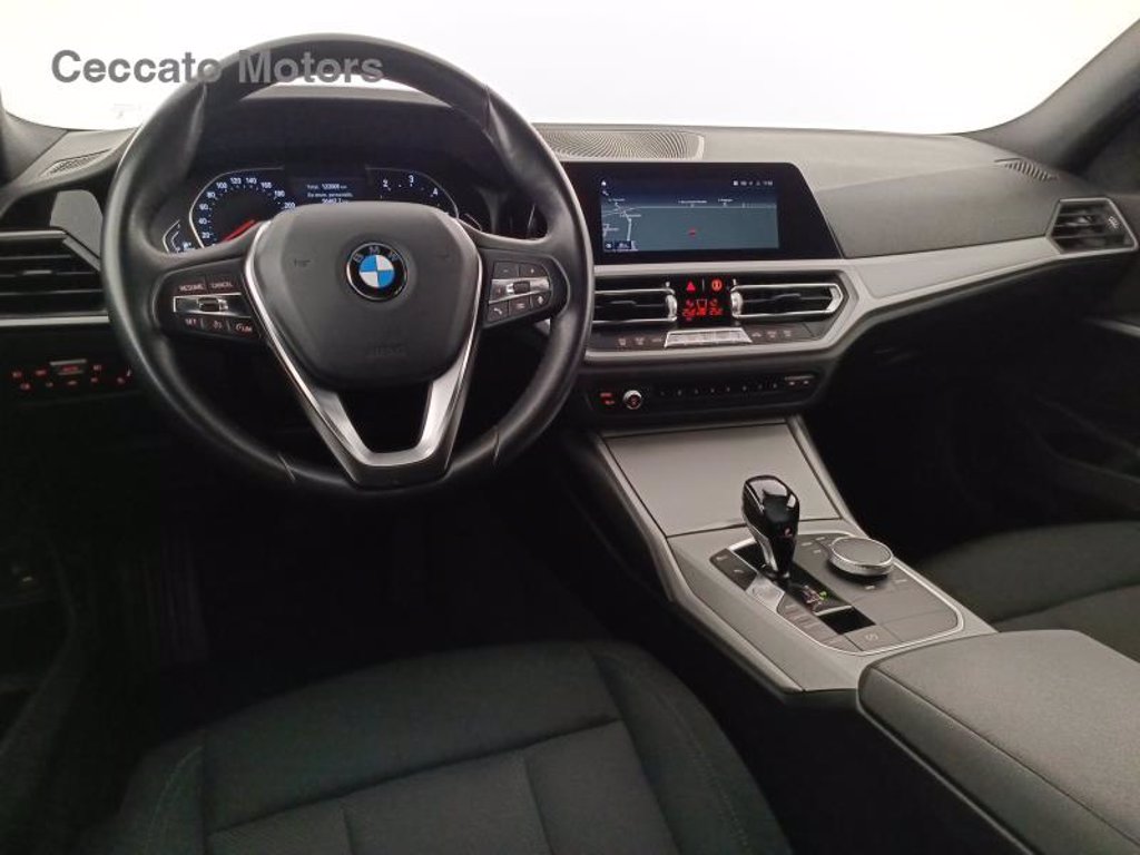 BMW 316d touring mhev 48v business advantage auto