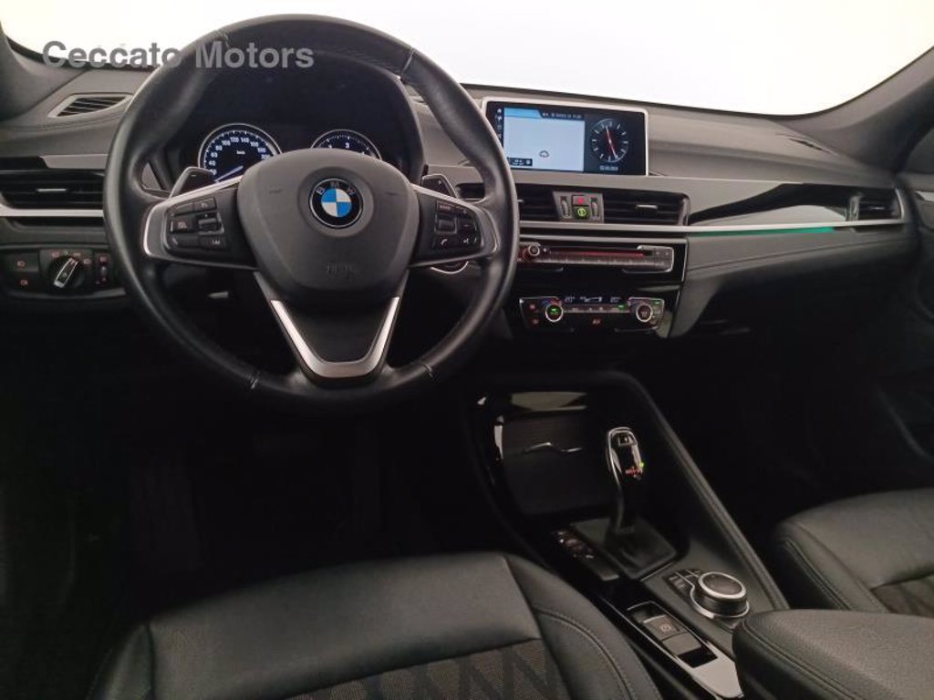 BMW X1 sdrive18d xline auto