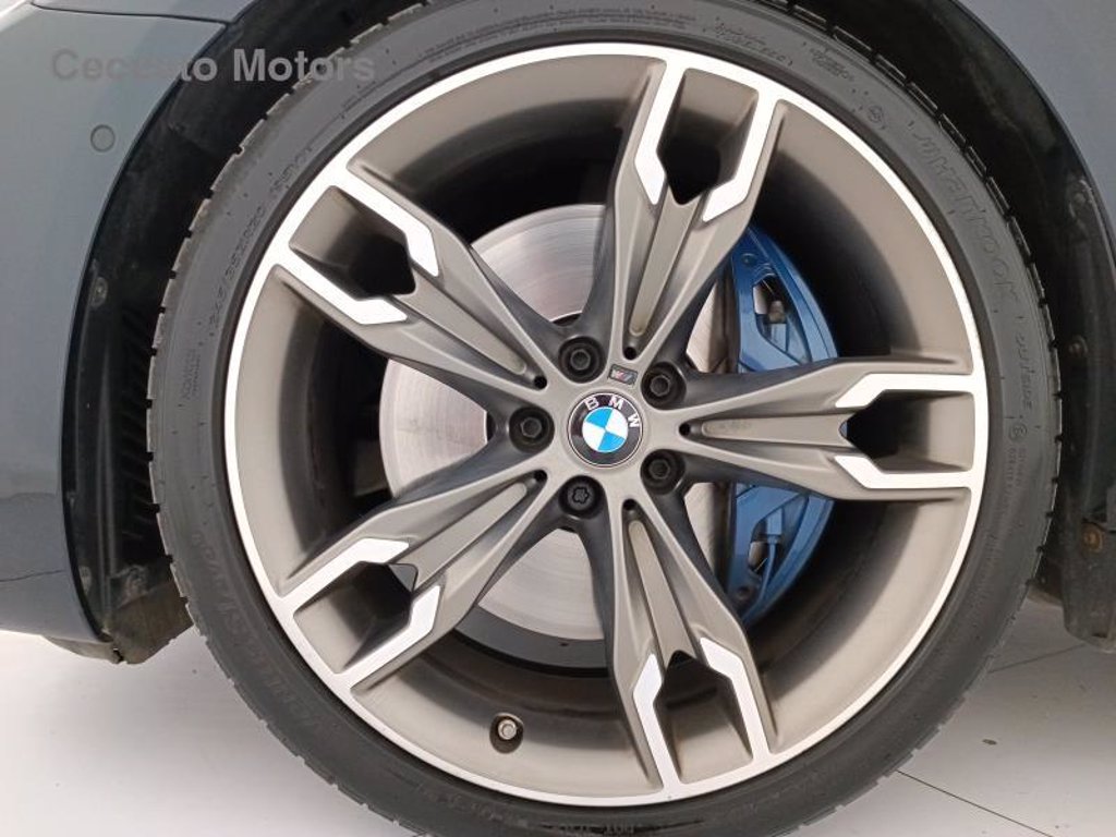 BMW M 550d touring xdrive auto