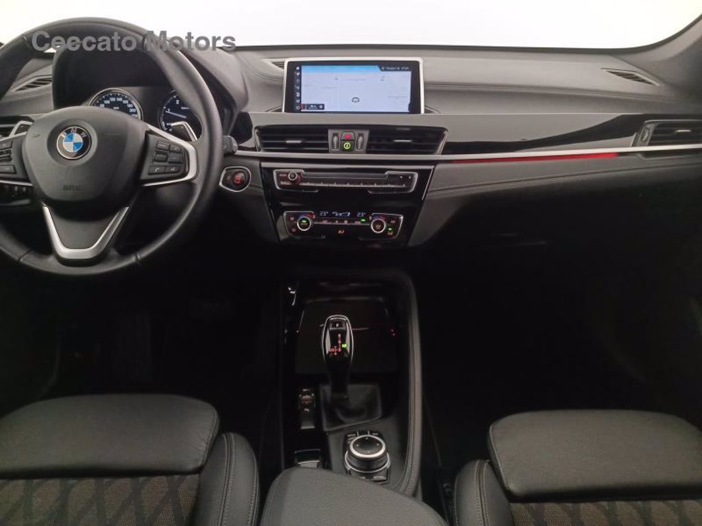 BMW X1 sdrive18d xline plus auto