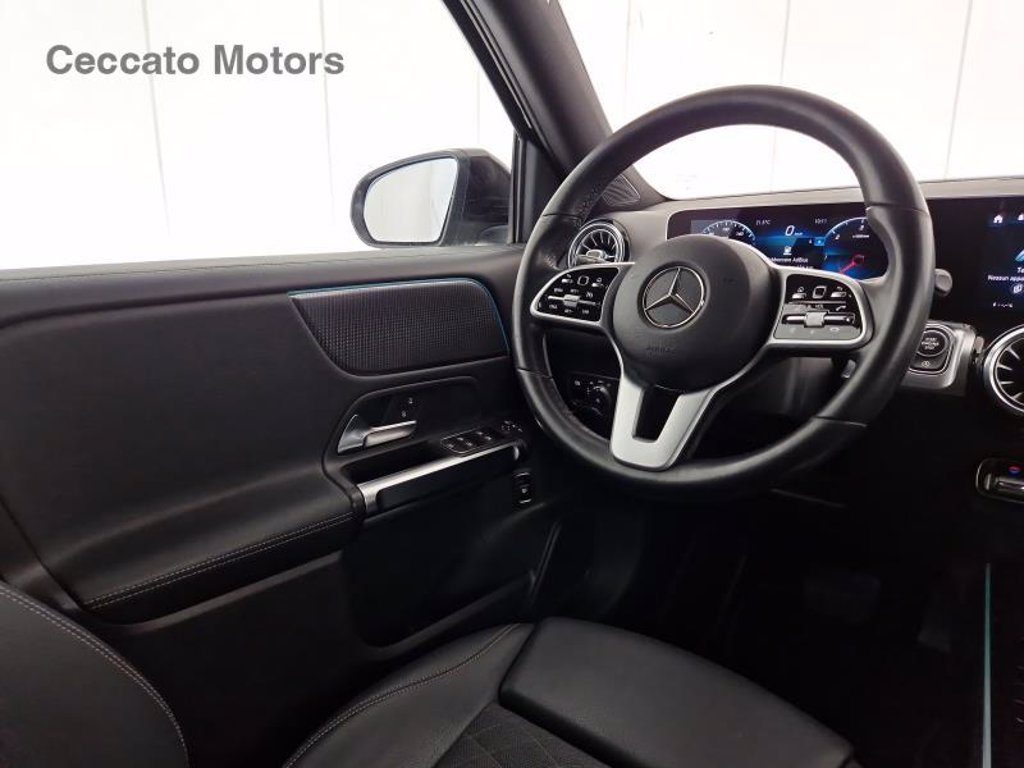 MERCEDES Glb 200 d sport plus auto