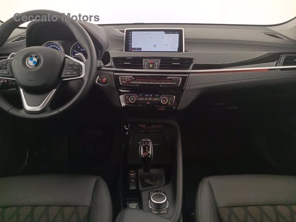 BMW X1 sdrive18d xline plus auto