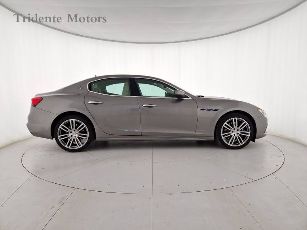 MASERATI Ghibli 2.0 mhev gransport 330cv auto