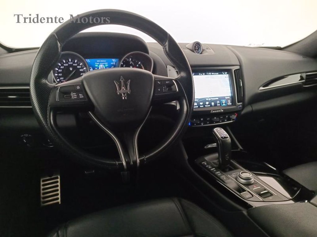 MASERATI Levante 3.0 v6 gransport 250cv auto my20