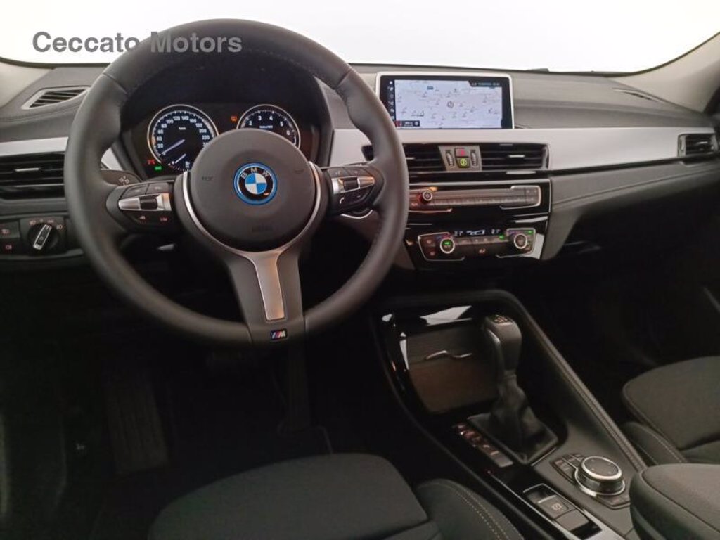 BMW X2 xdrive25e business x auto