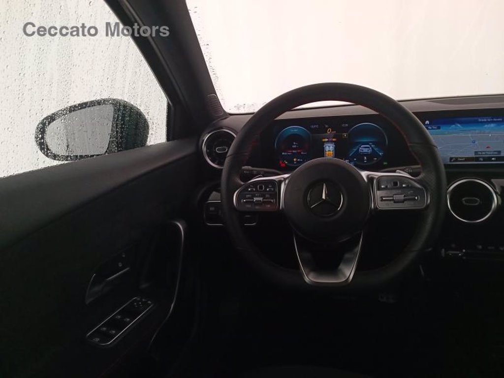 MERCEDES A 180 d premium