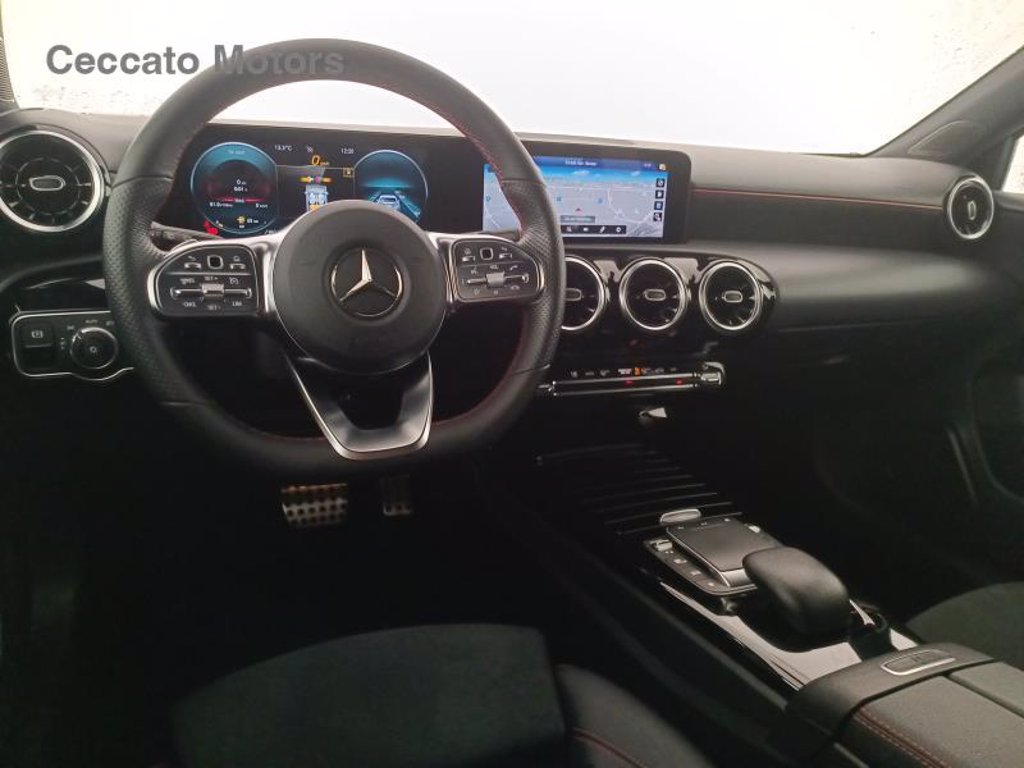 MERCEDES A 180 d premium