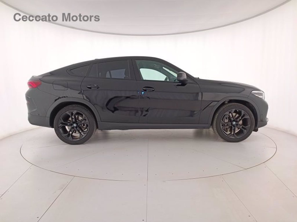 BMW X6 xdrive40d mhev 48v xline auto